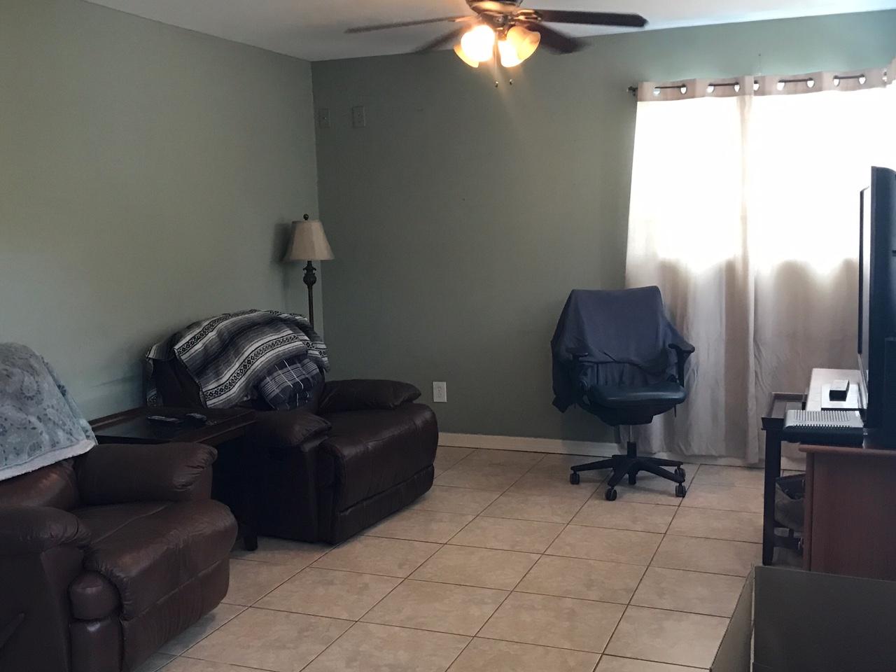 4061 Ruth Road Lake Worth, FL 33461 - Photo 3 of 14 IMG_1073