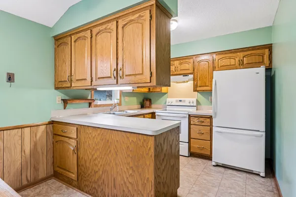 $325,000 | 11447 55th Street Northeast, Albertville, MN 55301