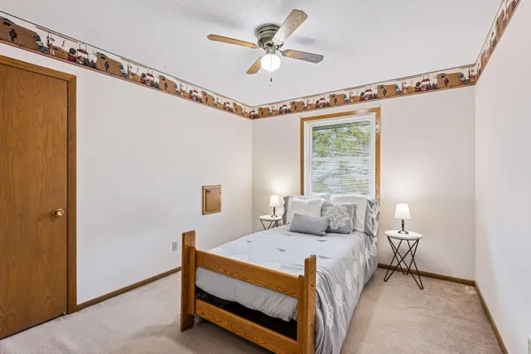 $325,000 | 11447 55th Street Northeast, Albertville, MN 55301