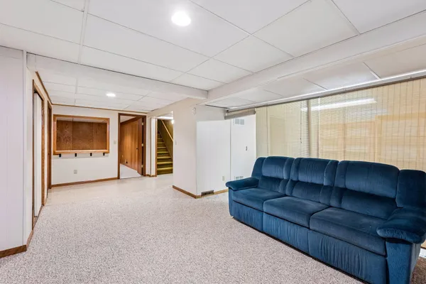 $325,000 | 11447 55th Street Northeast, Albertville, MN 55301