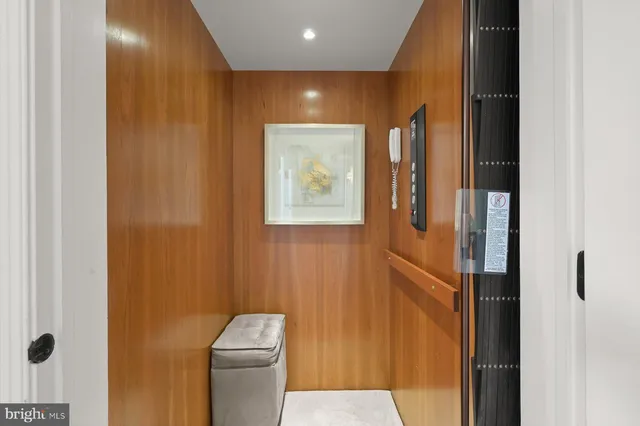 a view of a livingroom with furniture window and outside view