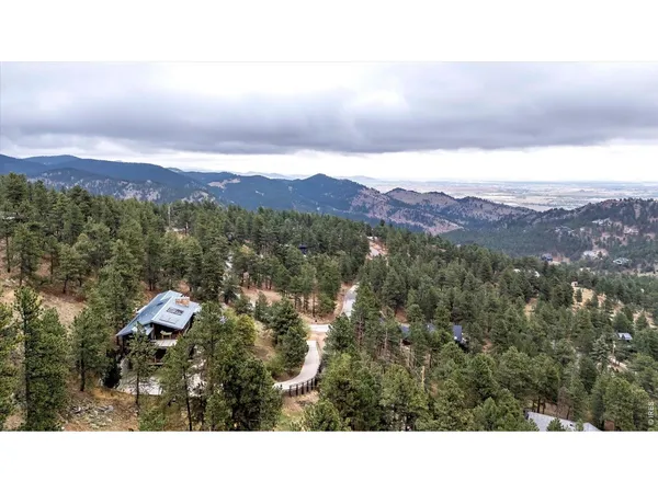 $3,785,000 | 337 Wild Horse Circle, Boulder, CO 80304