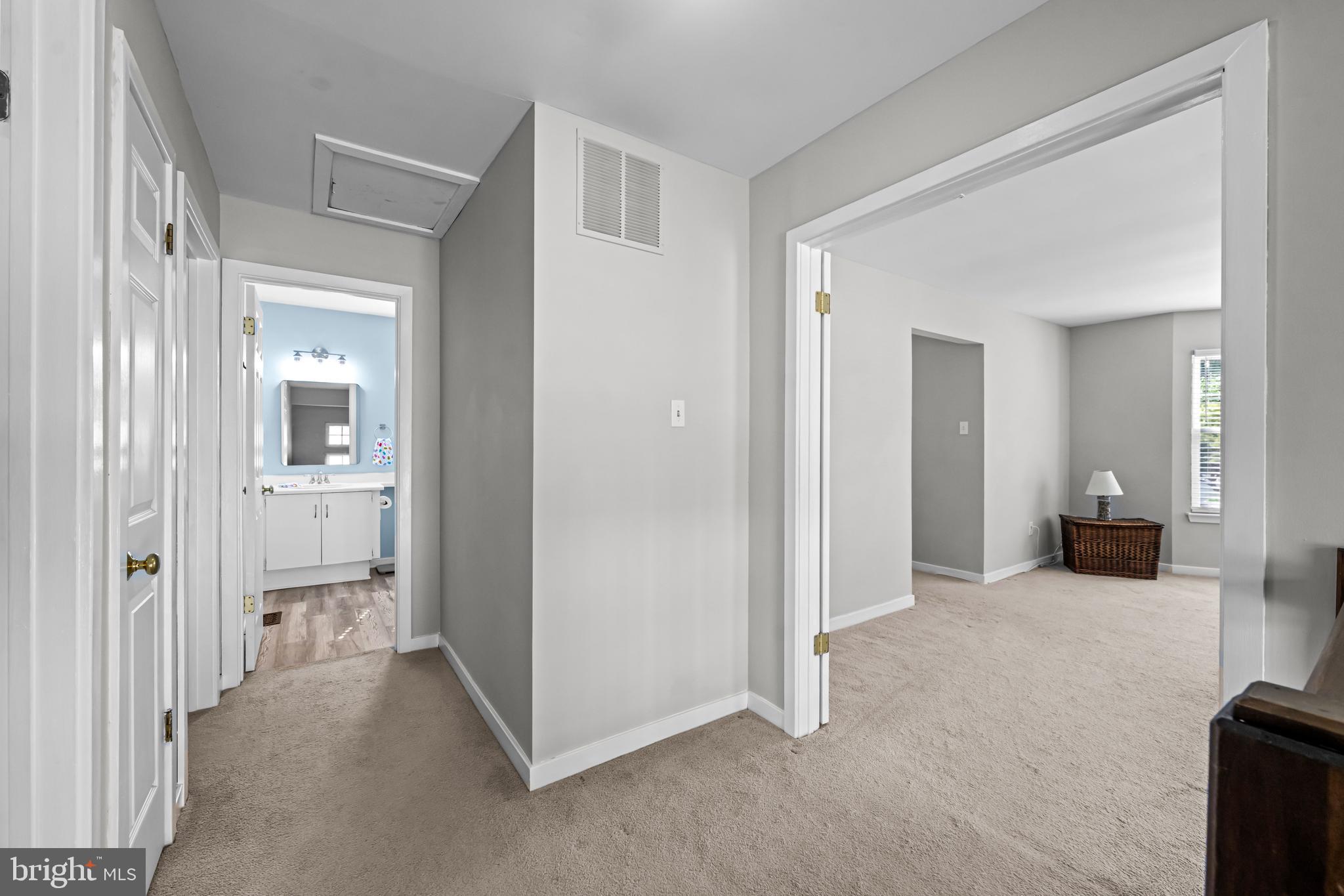12 Apple Way Marlton, NJ 08053 - Photo 21 of 47 a view of a livingroom with a bathroom