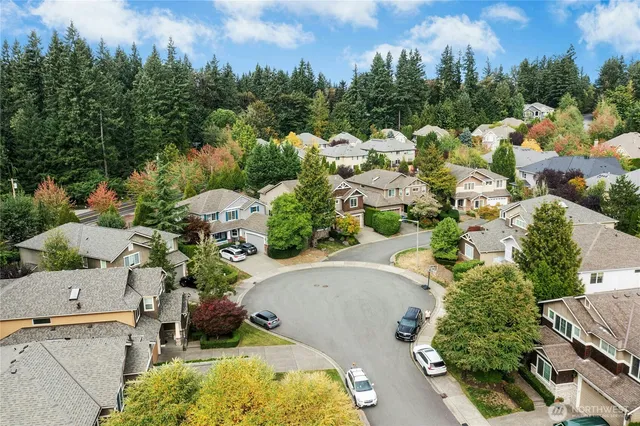 $1,720,000 | 2002 263rd Lane Southeast, Sammamish, WA 98075