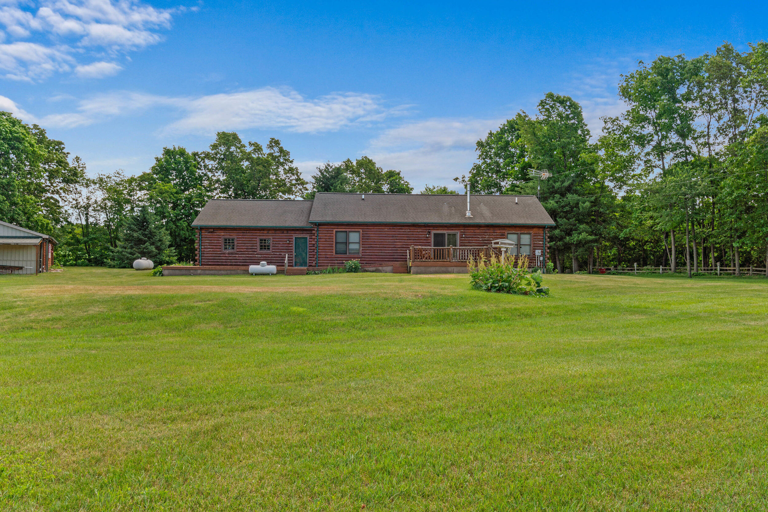 7470 Moreland Road Jonesville, MI 49250 - Photo 12 of 69 8__dsc8491
