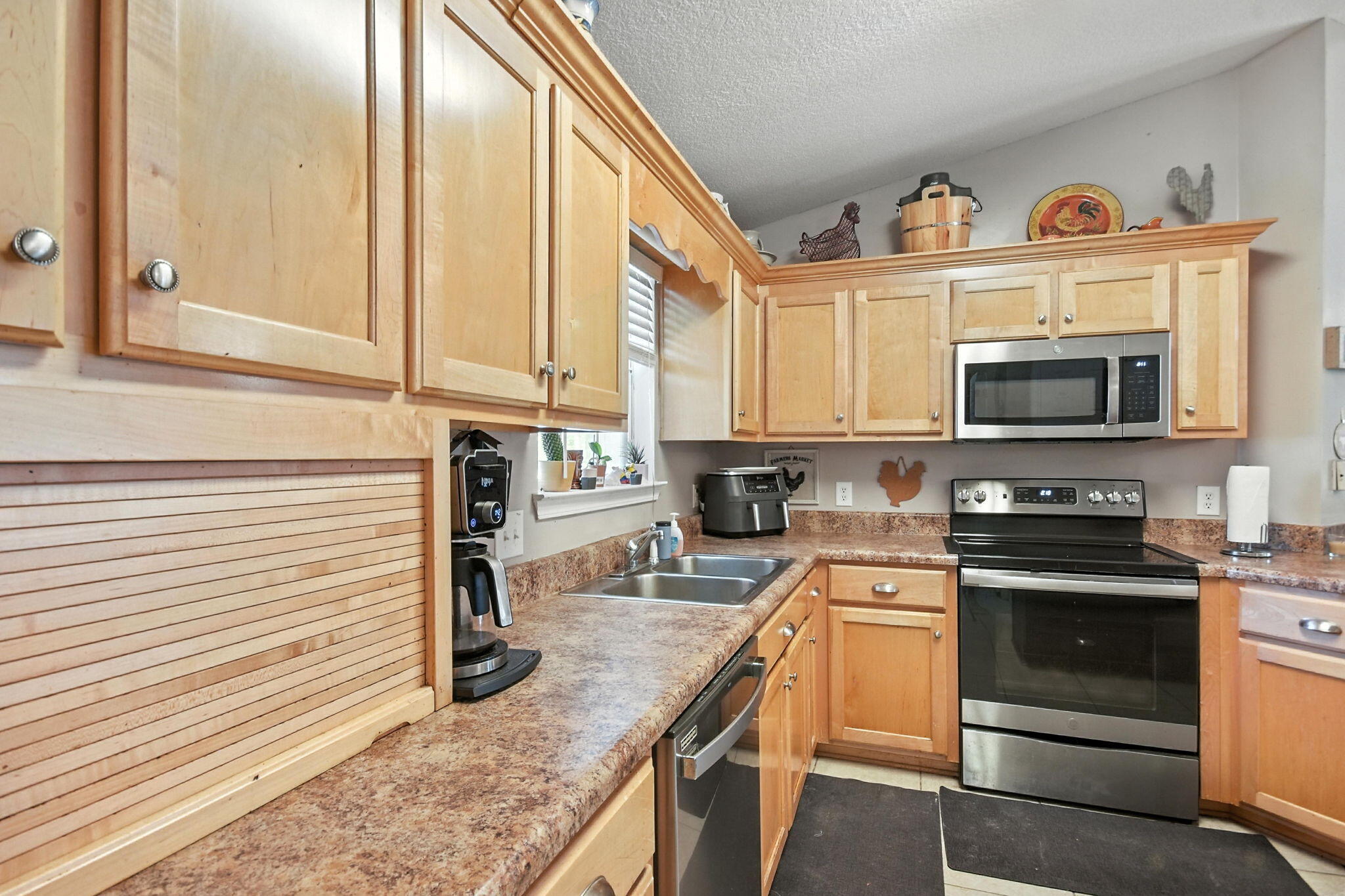 4237 Melton Road Milton, FL 32583 - Photo 17 of 36 29-web-or-mls-EPI_0247 Kevin Irwin