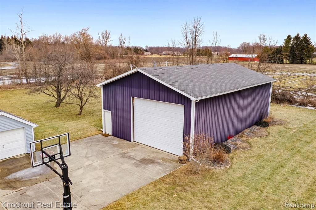 11145 Canada Road Birch Run, MI 48415 - Photo 47 of 62