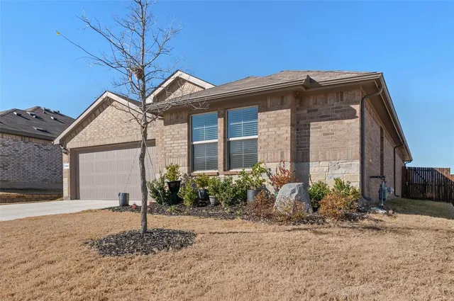 $375,000 | 5824 Harvey Gap Lane, Denton, TX 76226