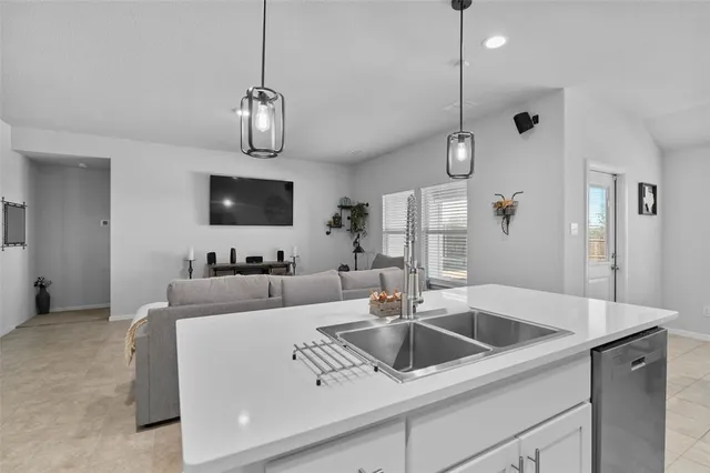 $375,000 | 5824 Harvey Gap Lane, Denton, TX 76226