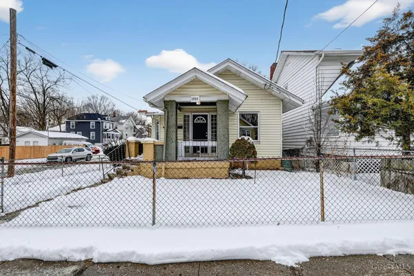 $76,900 | 1814 Goodman Avenue, North College Hill, OH 45239