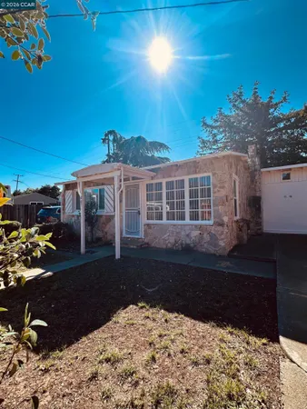 $379,000 | 447 Maple Avenue, Vallejo, CA 94591