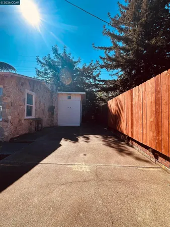 $379,000 | 447 Maple Avenue, Vallejo, CA 94591