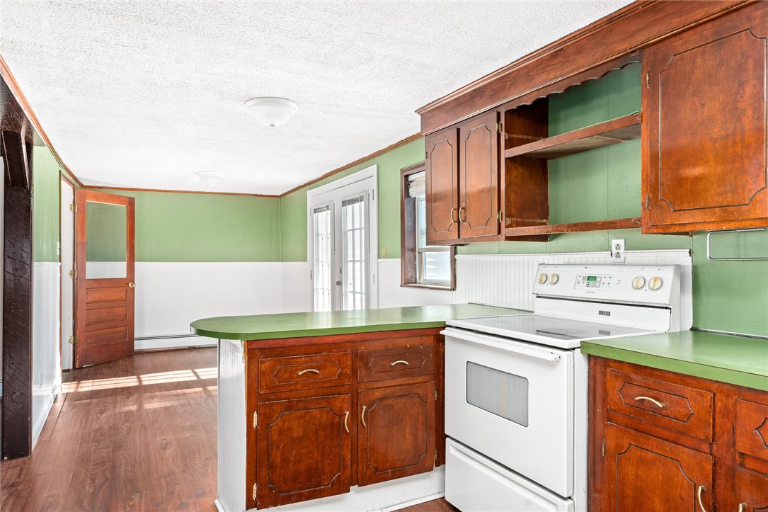 50 Primrose Road Bristol, RI 02809 - Photo 11 of 23
