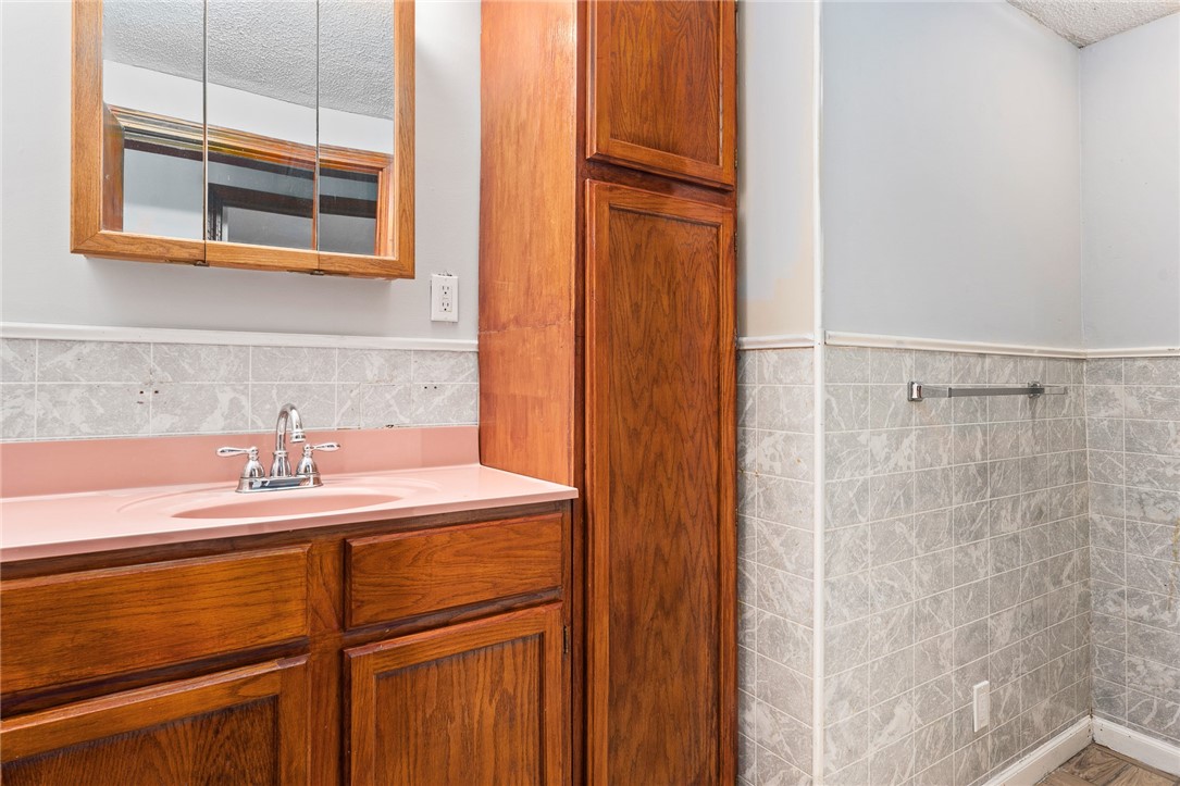 50 Primrose Road Bristol, RI 02809 - Photo 17 of 23