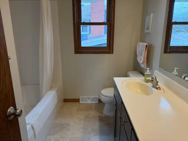$305,000 | 1716 Edgewood Road, Winona, MN 55987