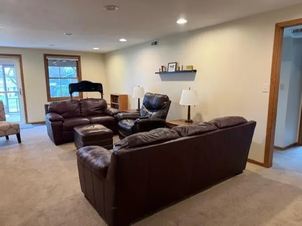 $305,000 | 1716 Edgewood Road, Winona, MN 55987