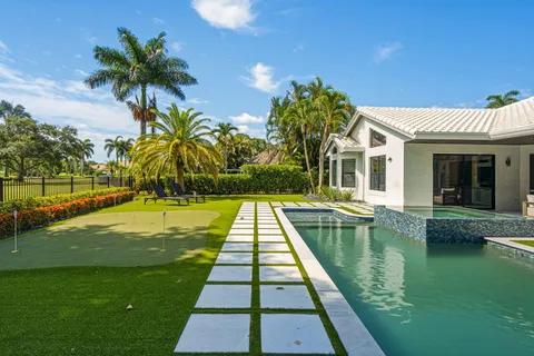 $18,000 | 10720 Ave Of The PGA, Palm Beach Gardens, FL 33418