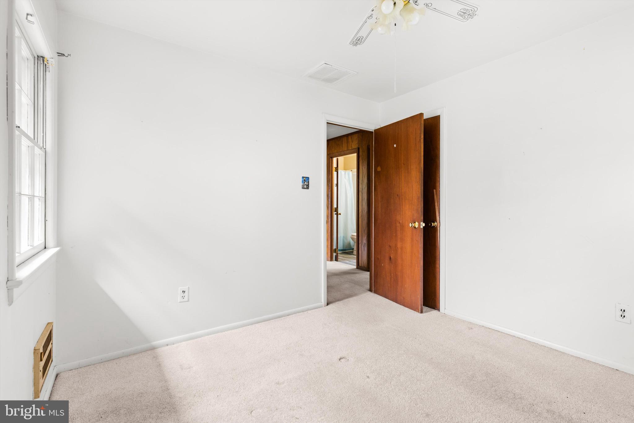 12435 Salisbury Road Ocean City, MD 21842 - Photo 17 of 27