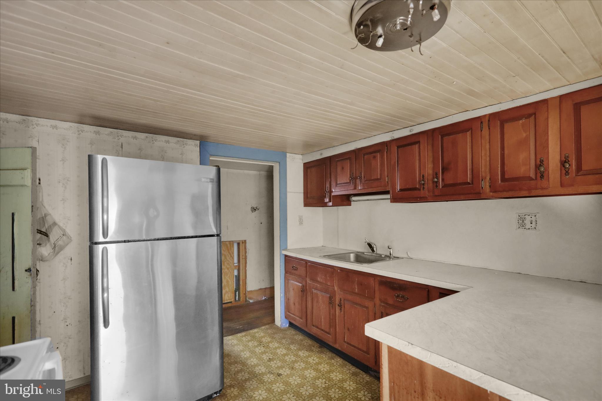 100 Walnuttown Road Fleetwood, PA 19522 - Photo 12 of 21 360_3200