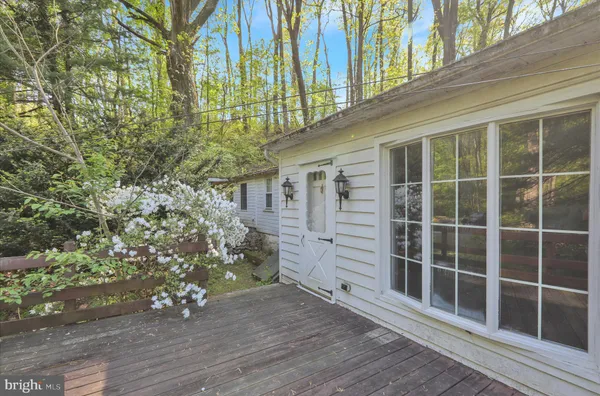 $195,500 | 100 Walnuttown Road, Fleetwood, PA 19522