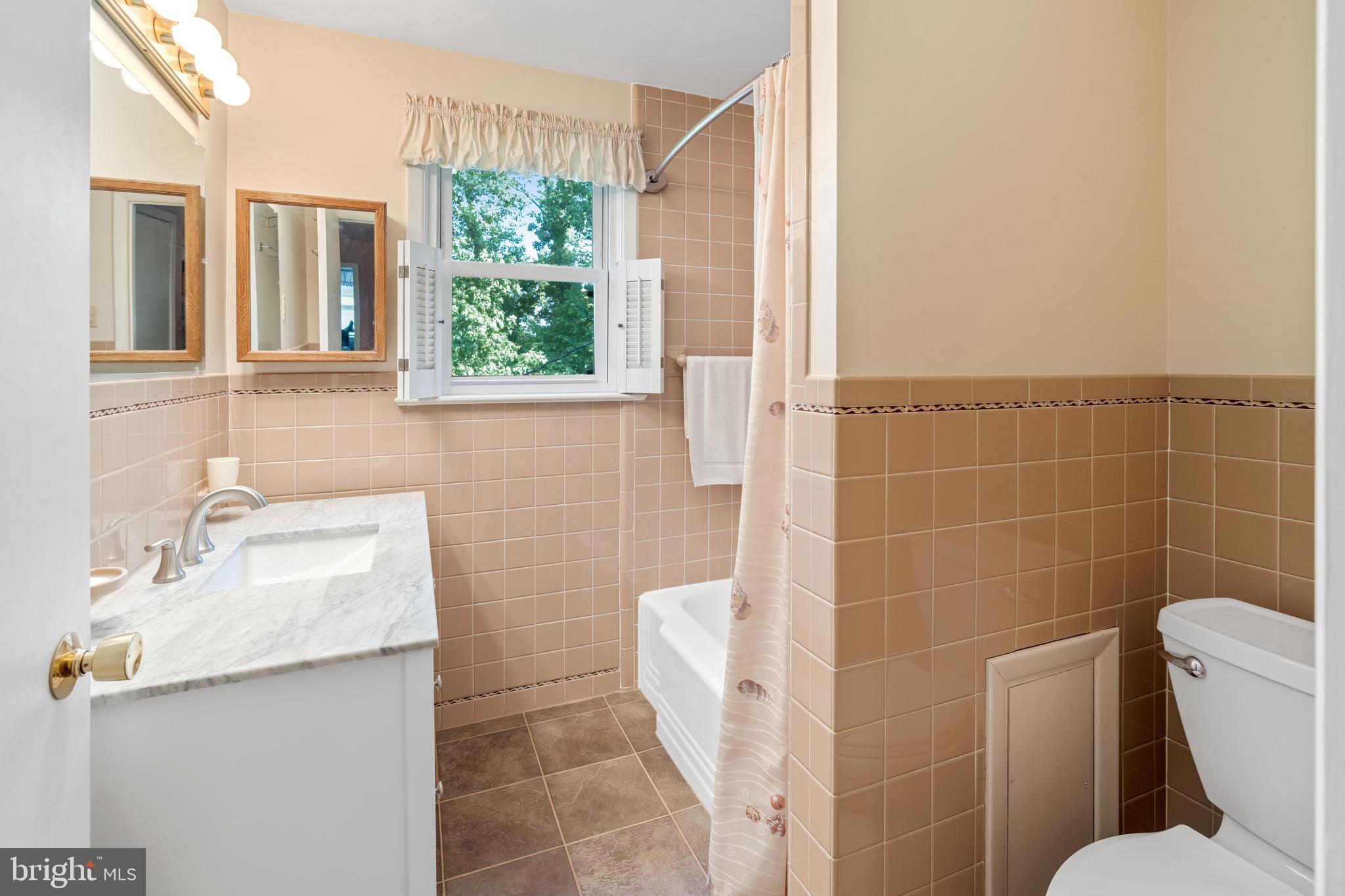 654 Grace Avenue Spring City, PA 19475 - Photo 34 of 46 Gallery Image 34