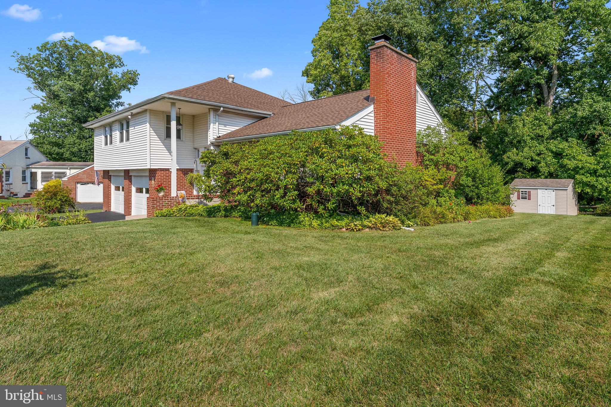 654 Grace Avenue Spring City, PA 19475 - Photo 5 of 46 Gallery Image 5