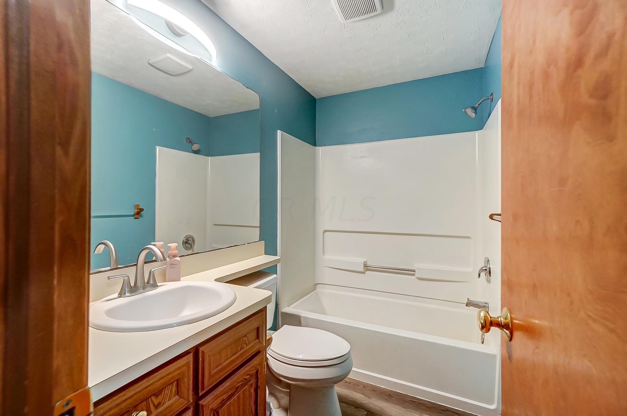 5644 Outville Road Southwest Pataskala, OH 43062 - Photo 26 of 48 030