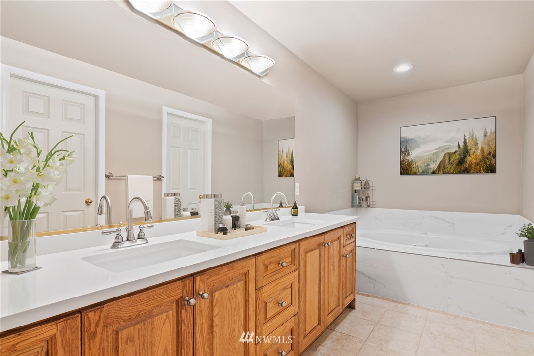 14033 Southeast 185th Place Renton, WA 98058 - Photo 23 of 39 Gallery Image 23