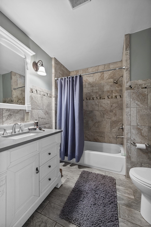 76 Water Street Danvers, MA 01923 - Photo 15 of 35