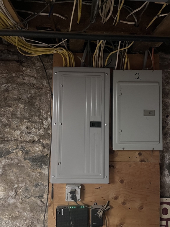 76 Water Street Danvers, MA 01923 - Photo 26 of 35