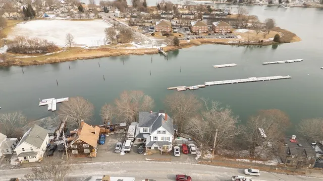 a picture of city view