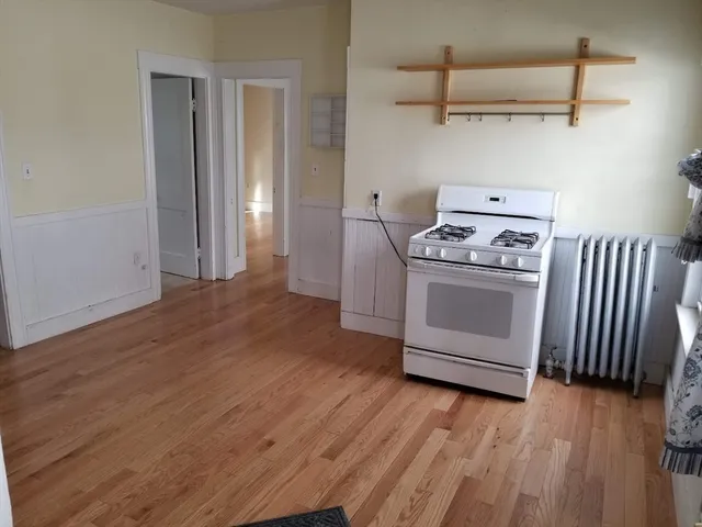 $784,900 | 8-10 Elsmere Avenue, Methuen, MA 01844