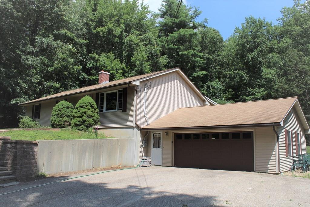 107 Gay Road Sturbridge, MA 01566 - Photo 2 of 30