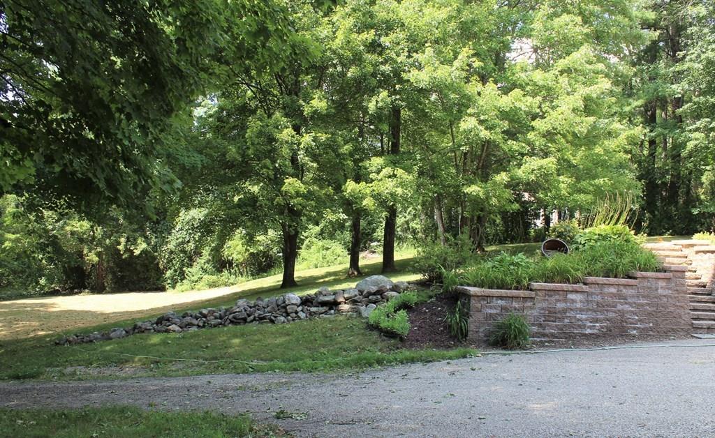 107 Gay Road Sturbridge, MA 01566 - Photo 29 of 30