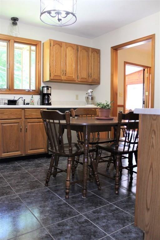 107 Gay Road Sturbridge, MA 01566 - Photo 10 of 30