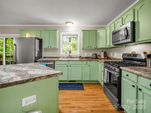 $575,000 | 288 Long Ridge Road, Old Fort, NC 28762