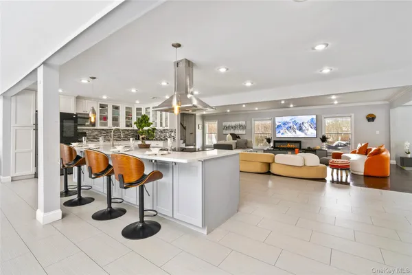 $1,548,000 | 345 Durkee Lane, East Patchogue, NY 11772