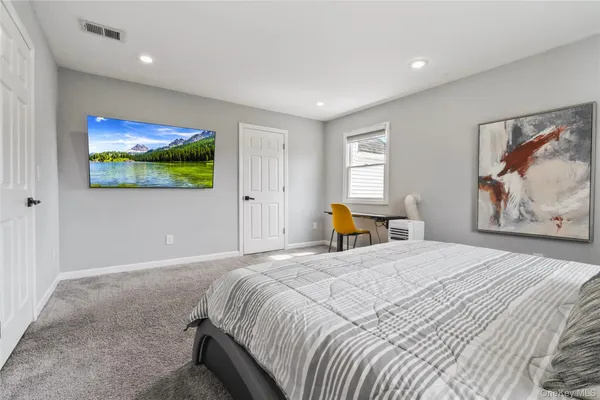 $1,548,000 | 345 Durkee Lane, East Patchogue, NY 11772