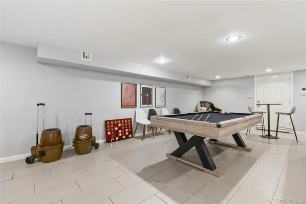 $1,548,000 | 345 Durkee Lane, East Patchogue, NY 11772