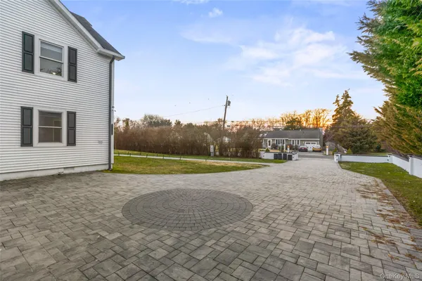 $1,548,000 | 345 Durkee Lane, East Patchogue, NY 11772
