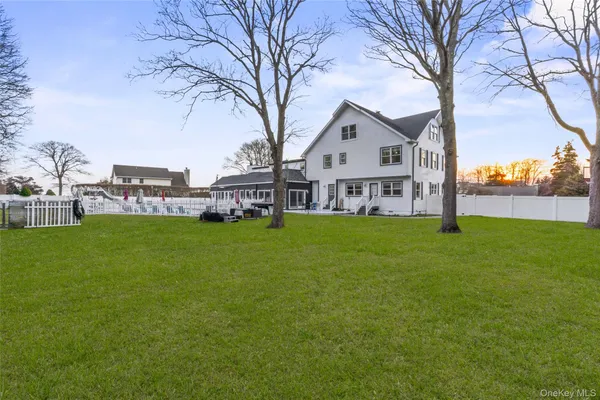 $1,548,000 | 345 Durkee Lane, East Patchogue, NY 11772