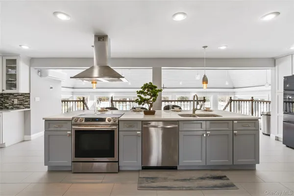 $1,548,000 | 345 Durkee Lane, East Patchogue, NY 11772