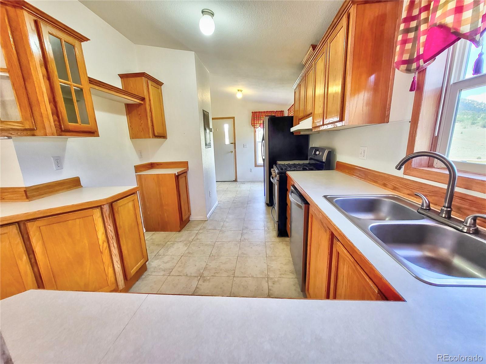 180 Long Rifle Way Como, CO 80432 - Photo 5 of 42 Gallery Image 5