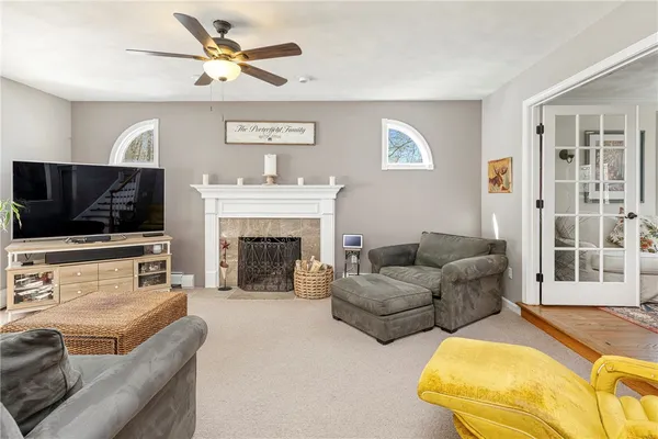 $899,900 | 307 White Horn Drive, South Kingstown, RI 02881