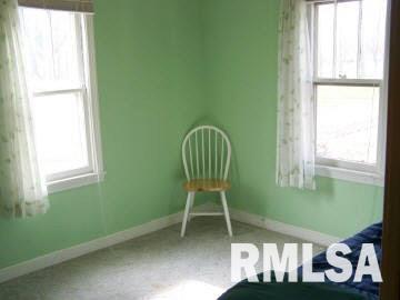 320 South Elm Street Flora, IL 62839 - Photo 7 of 10 Gallery Image 7