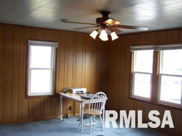 320 South Elm Street Flora, IL 62839 - Photo 9 of 10 Gallery Image 9