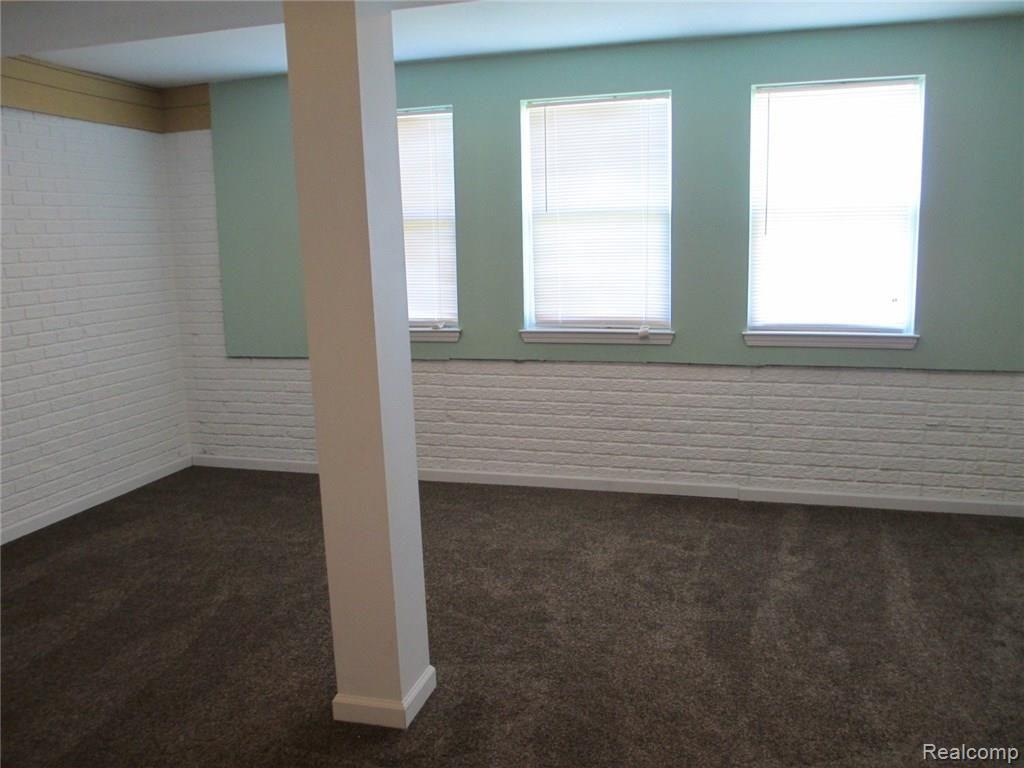 3268 Empire Drive Rochester, MI 48309 - Photo 36 of 43