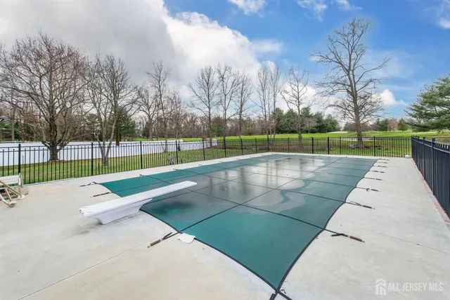 a view of outdoor space