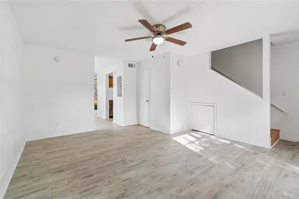 $2,200 | 5182 Sunridge Palms Drive, Unit 5182, Tampa, FL 33617