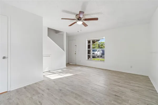 $2,200 | 5182 Sunridge Palms Drive, Unit 5182, Tampa, FL 33617